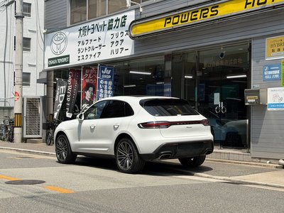 2023 Porsche MACAN photo 4