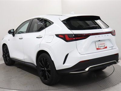 2023 Lexus NX thumbnail 4