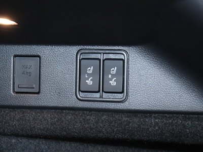 2023 Lexus NX thumbnail 24