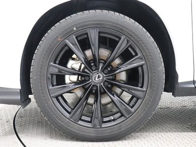 2023 Lexus NX thumbnail 17