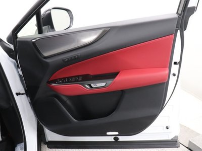 2023 Lexus NX thumbnail 39