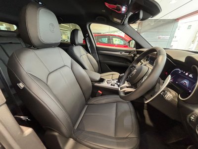 صورة 19 لـ 2025 ALFA Romeo STELVIO