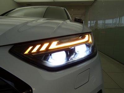 2021 AUDI SQ5 — миниатюра 33