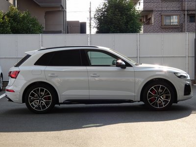 2021 AUDI SQ5 — миниатюра 21