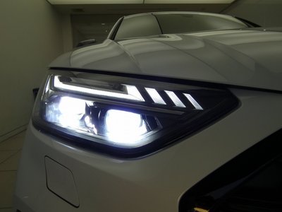 2021 AUDI SQ5 — миниатюра 36