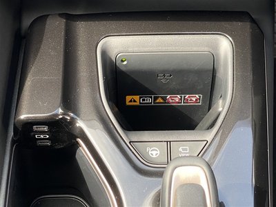 صورة 31 لـ 2025 Toyota CROWN ESTATE