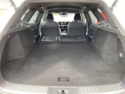 صورة 13 لـ 2025 Toyota CROWN ESTATE