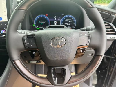 صورة 22 لـ 2026 Toyota ALPHARD