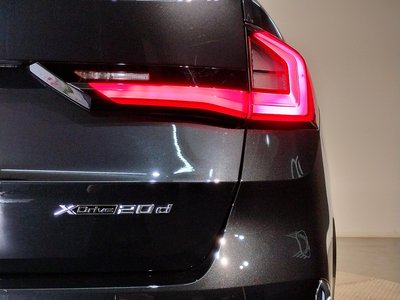 2025 BMW X1 thumbnail 25