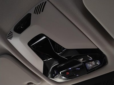2025 BMW X1 thumbnail 76