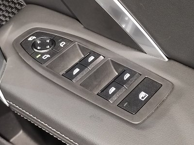 2025 BMW X1 thumbnail 45