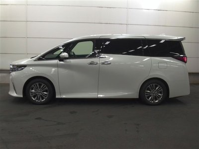 2023 Toyota ALPHARD photo 3
