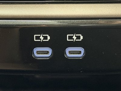 2025 Toyota CROWN ESTATE thumbnail 40