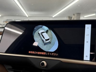 2025 Toyota CROWN ESTATE thumbnail 26