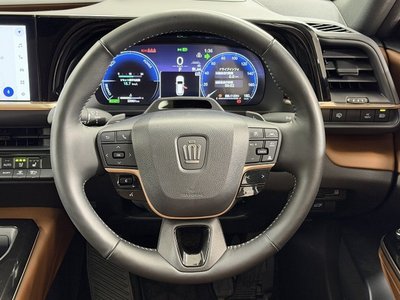 2025 Toyota CROWN ESTATE thumbnail 30