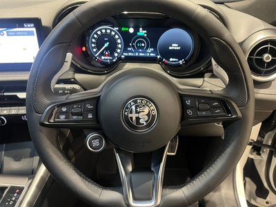 2025 ALFA Romeo TONALE — фото 19