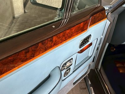 1990 ROLLS-ROYCE CORNICHE photo 6