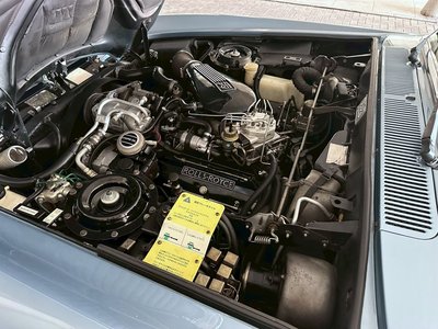 صورة 28 لـ 1990 ROLLS-ROYCE CORNICHE