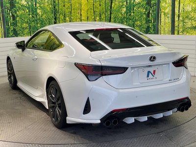 صورة 30 لـ 2023 Lexus RC