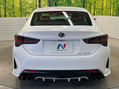 صورة 16 لـ 2023 Lexus RC