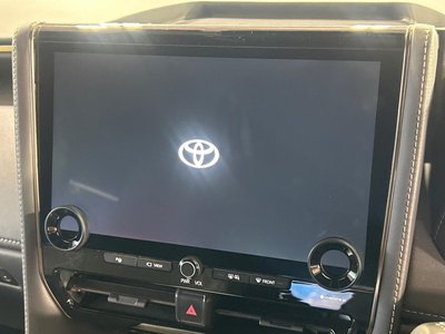 2024 Toyota VELLFIRE photo 5