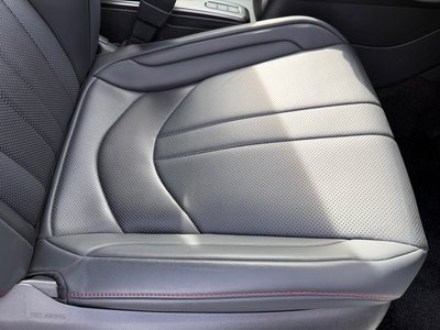 صورة 18 لـ 2024 Lexus LBX