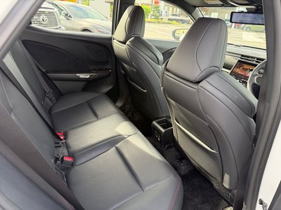 صورة 39 لـ 2024 Lexus LBX