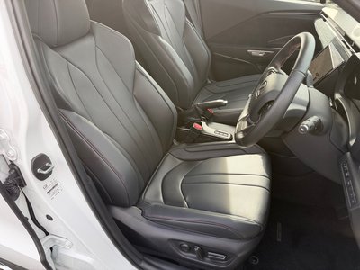 صورة 15 لـ 2024 Lexus LBX