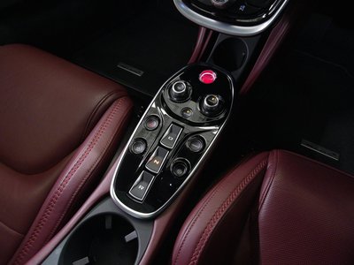 2020 Mclaren GT 照片 30