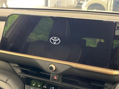 2024 Toyota CROWN SPORT photo 5
