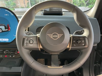 صورة 17 لـ 2024 MINI COOPER COUNTRYMAN