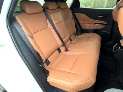 2024 Toyota CROWN SPORT 照片 13