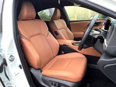 2024 Toyota CROWN SPORT 照片 12