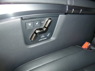 صورة مصغرة 21 لـ 2024 Lexus LM