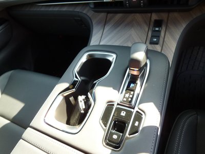 صورة مصغرة 36 لـ 2024 Lexus LM
