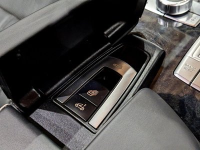 2017 Mercedes-BENZ SL thumbnail 33