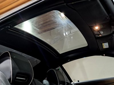 2017 Mercedes-BENZ SL thumbnail 36