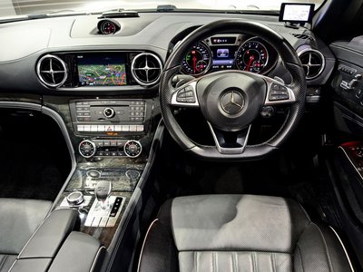 2017 Mercedes-BENZ SL thumbnail 22