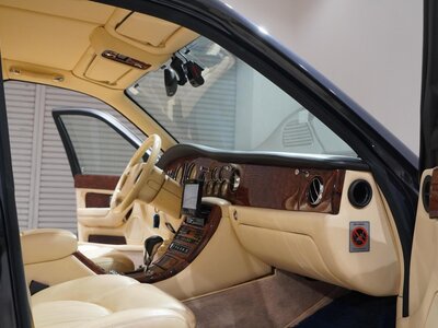 صورة 20 لـ 1999 Bentley ARNAGE