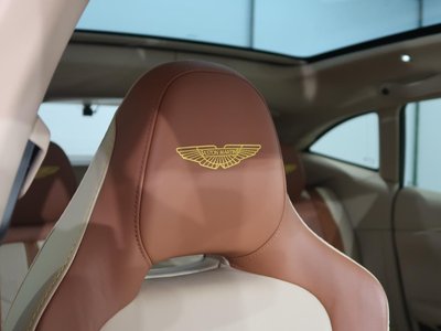 صورة مصغرة 31 لـ 2023 Aston Martin DBX