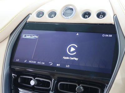 صورة مصغرة 42 لـ 2023 Aston Martin DBX