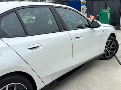 2025 BMW 5 SERIES 缩略图 51