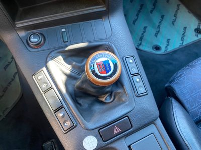 صورة مصغرة 107 لـ 1997 BMW Alpina B6 TOURING
