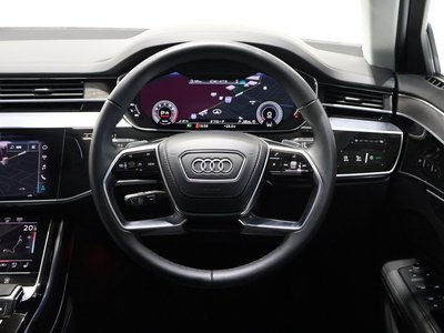 2022 AUDI A8 photo 3