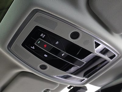 2022 AUDI A8 thumbnail 22