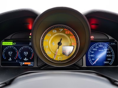 صورة 15 لـ 2022 Ferrari PORTOFINO M