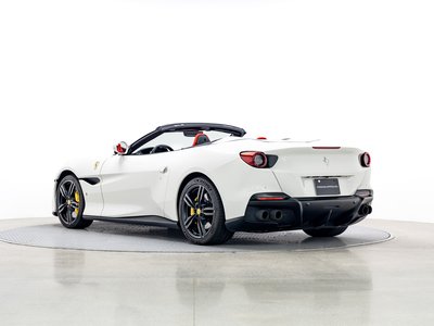 صورة 10 لـ 2022 Ferrari PORTOFINO M