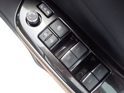 2024 Toyota CROWN SPORT — миниатюра 31