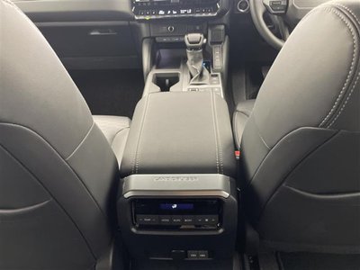 2025 Toyota LAND CRUISER 250 照片 24
