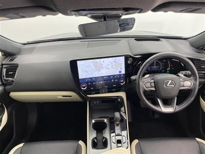 صورة مصغرة 42 لـ 2023 Lexus NX